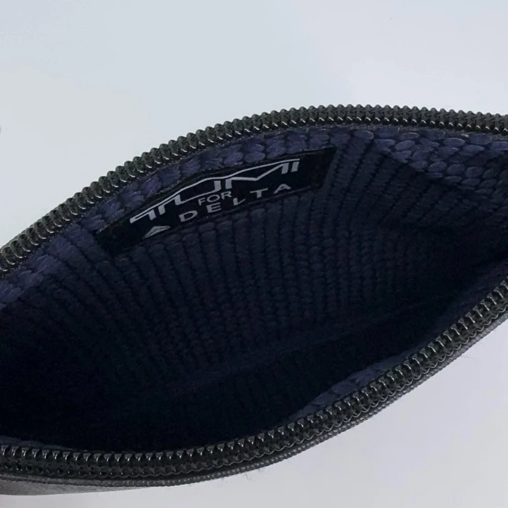 TUMI x DELTA Tumi Black‎ Toiletry Pouch Silver Logo Zip Closure Travel Accessory